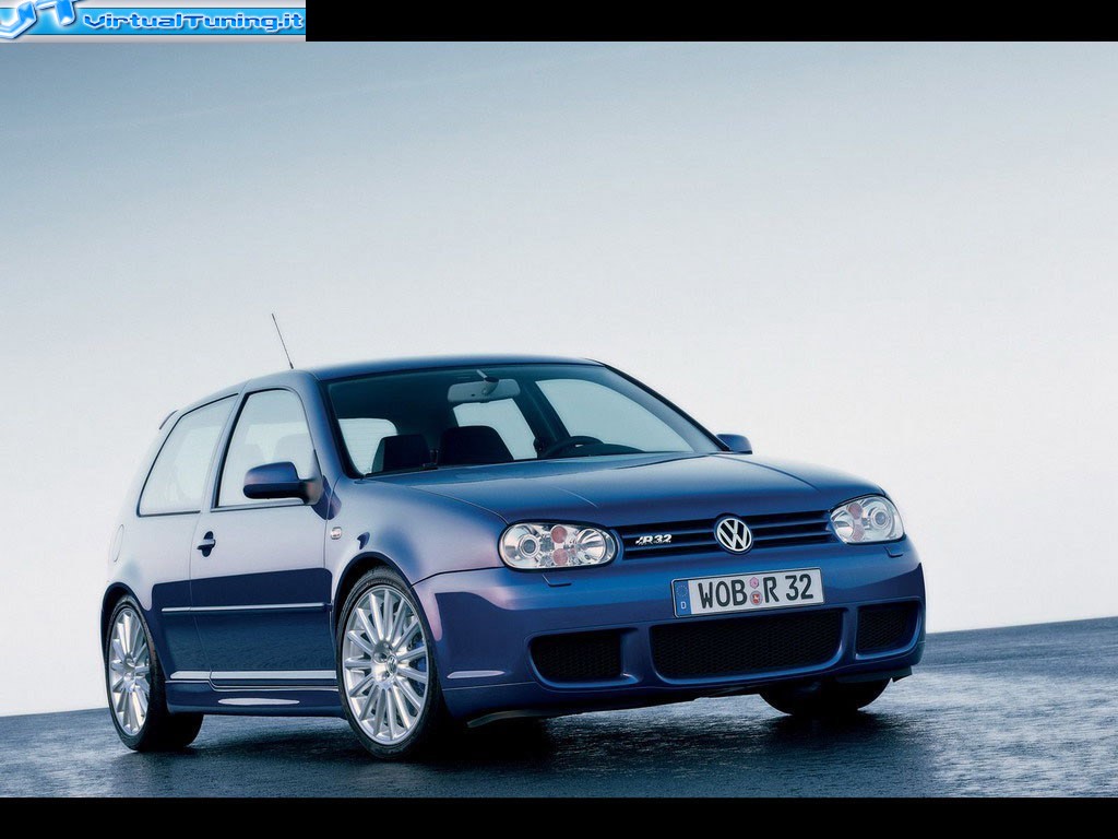 VOLKSWAGEN Golf R32