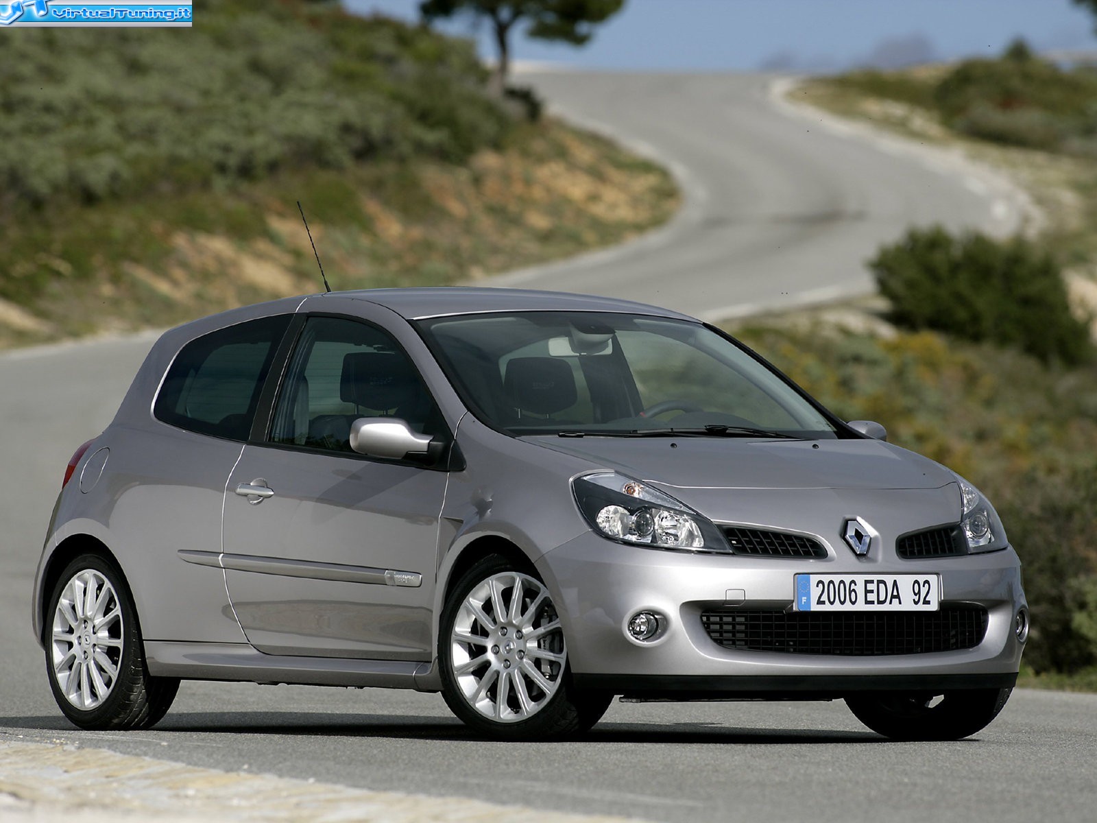 RENAULT Clio RS