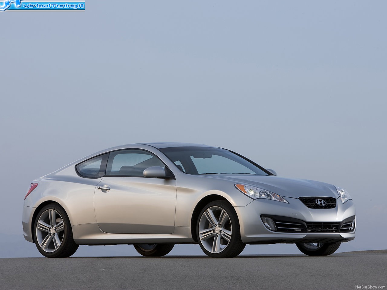 HYUNDAI Genesis Coupe 