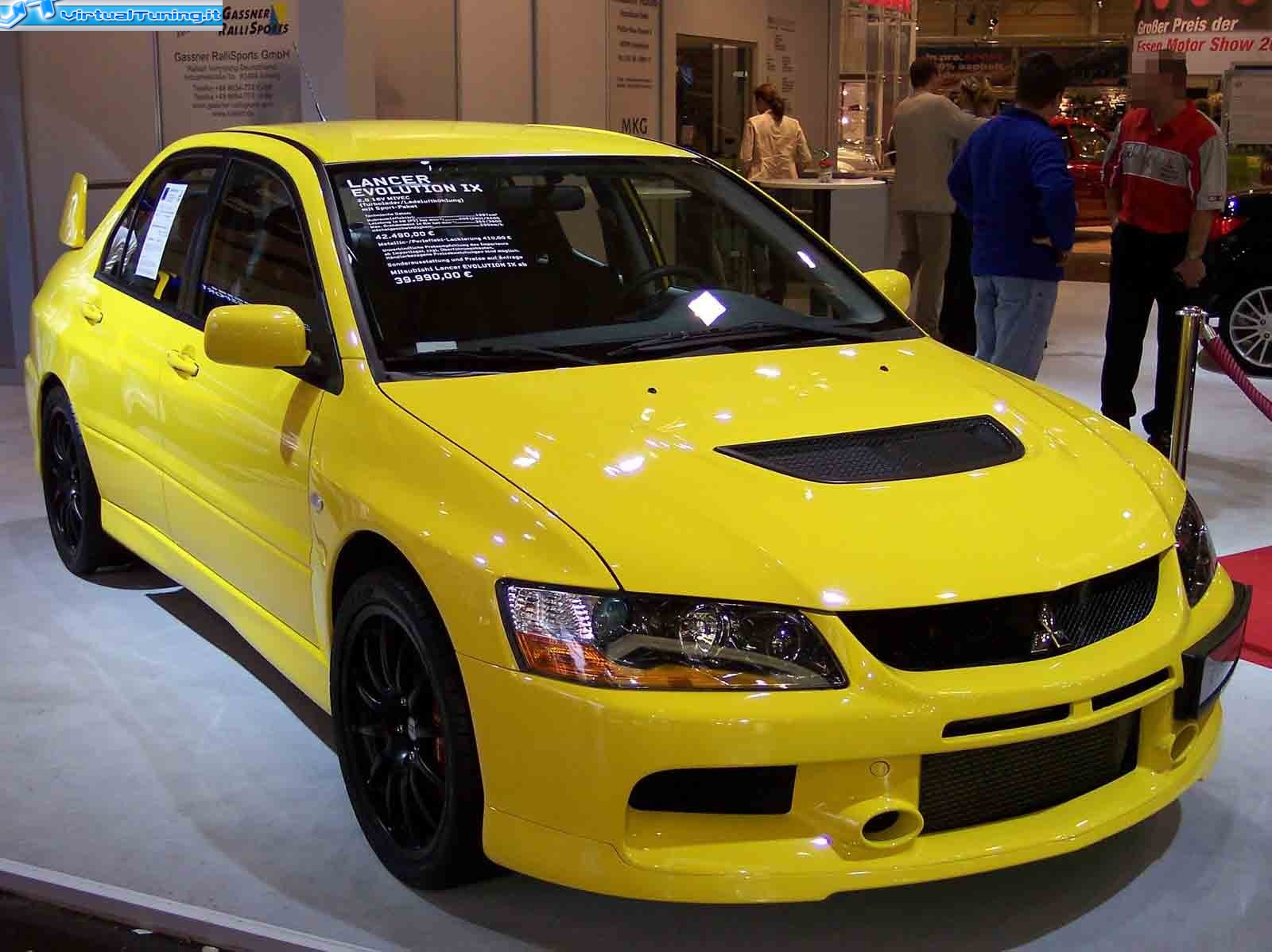 MITSUBISHI lancer