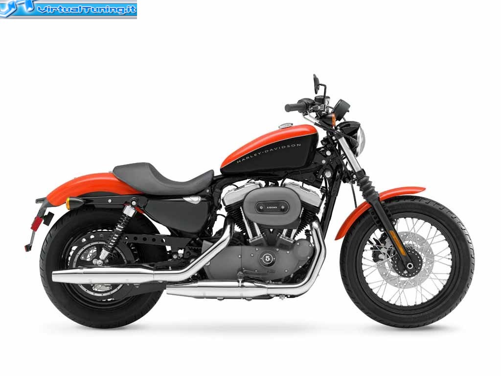 Harley-Davidson 883