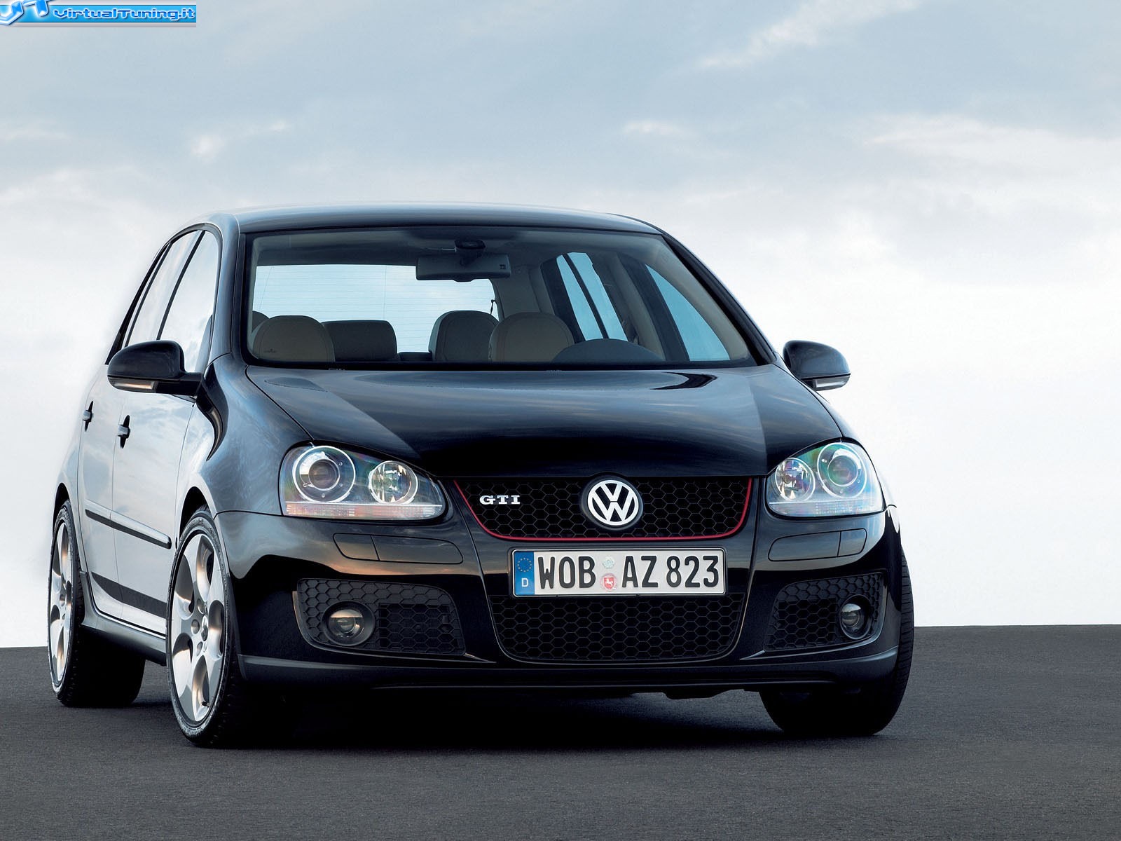 VOLKSWAGEN Golf V GTI