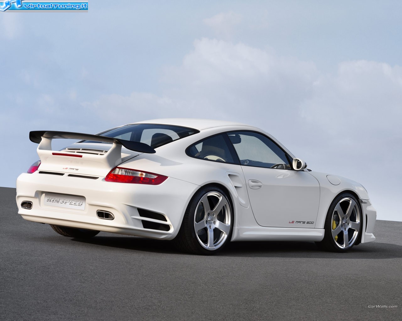 PORSCHE 997