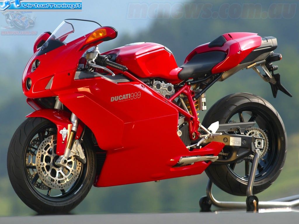 DUCATI 999