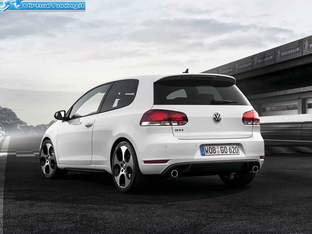 VOLKSWAGEN Golf IV