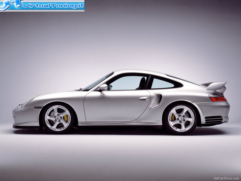 PORSCHE 911 gt2