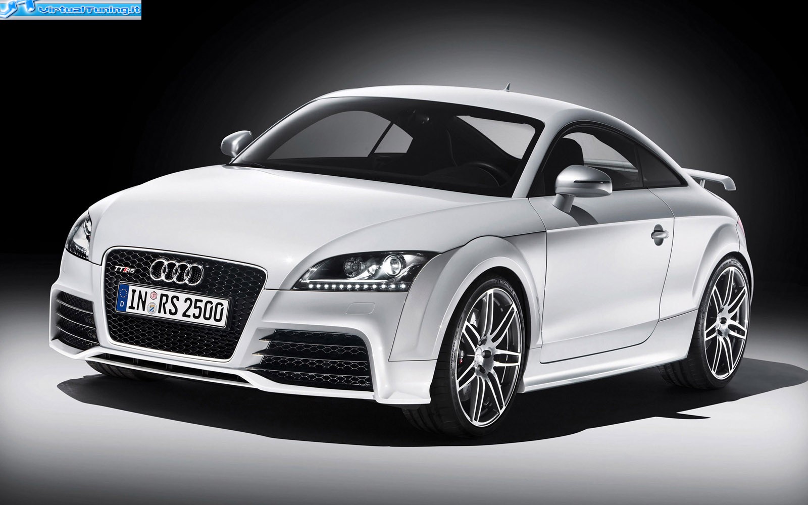 AUDI TT RS