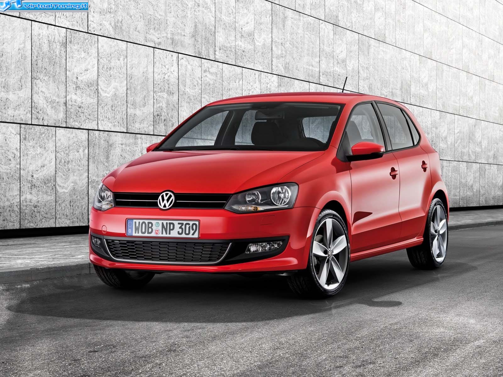 VOLKSWAGEN Polo