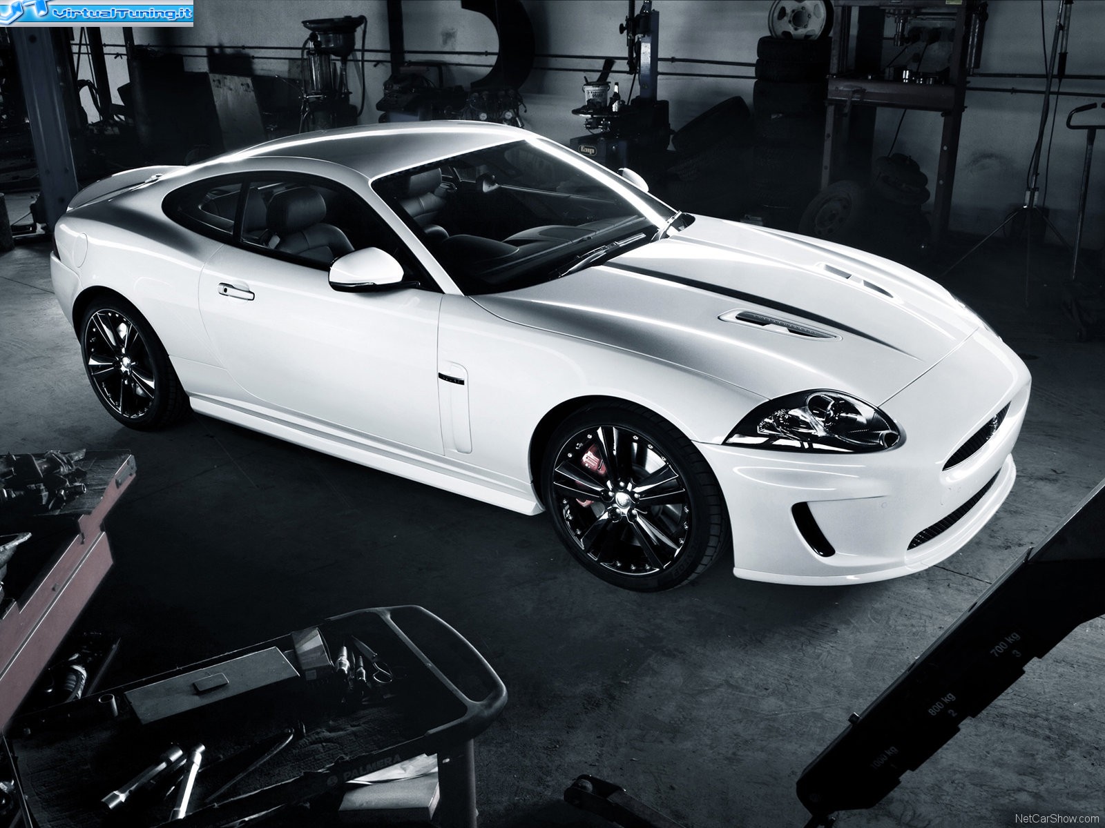 JAGUAR xkr