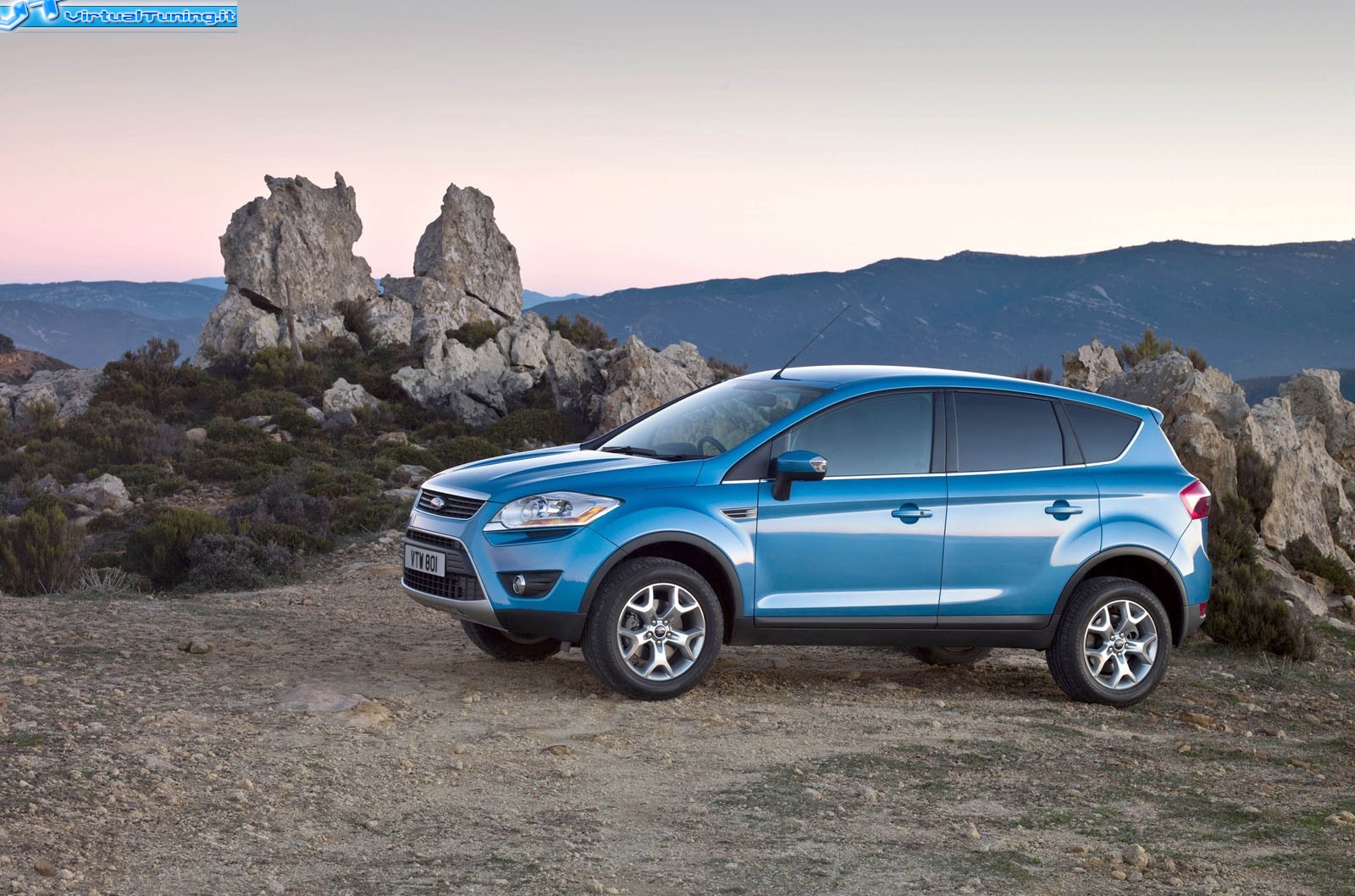 FORD kuga