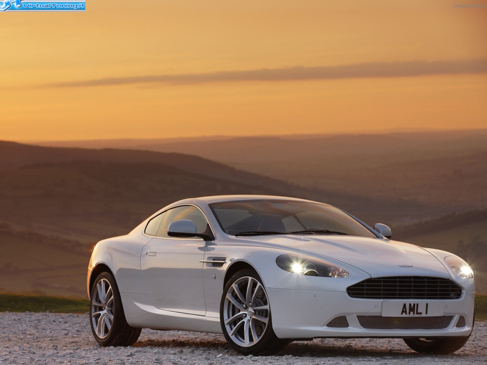 ASTON MARTIN db9