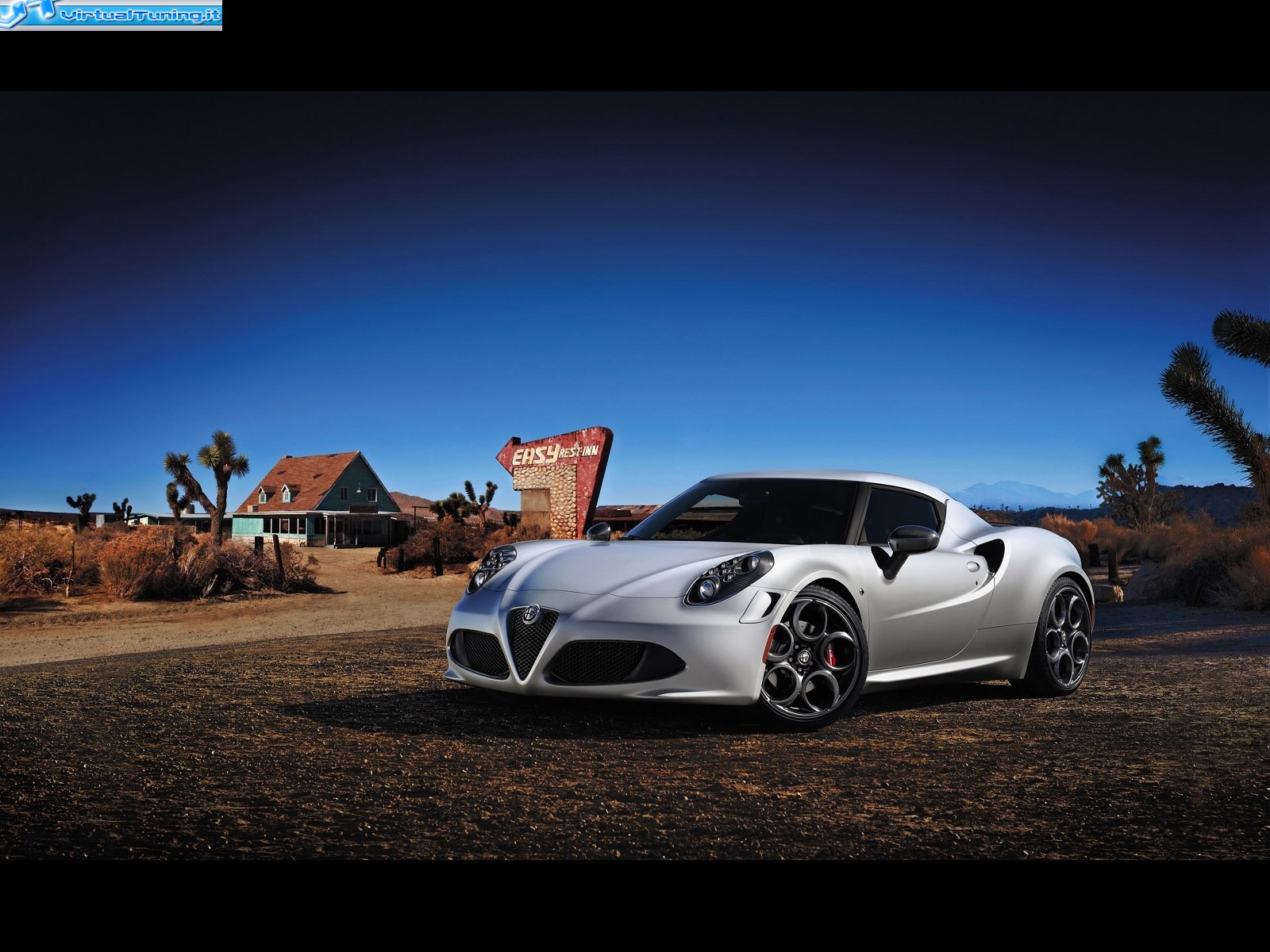 ALFA ROMEO 4C