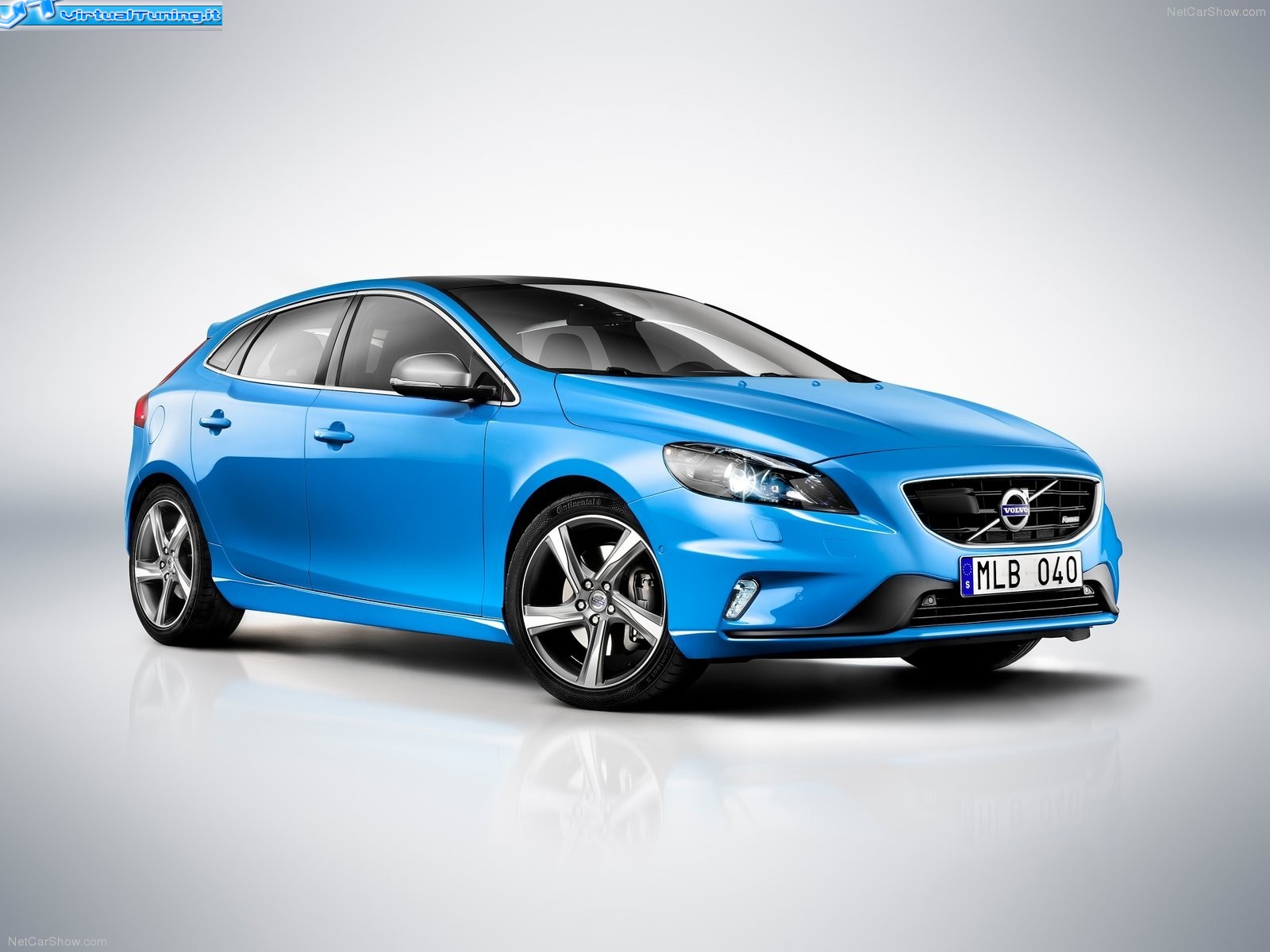 VOLVO V40 R