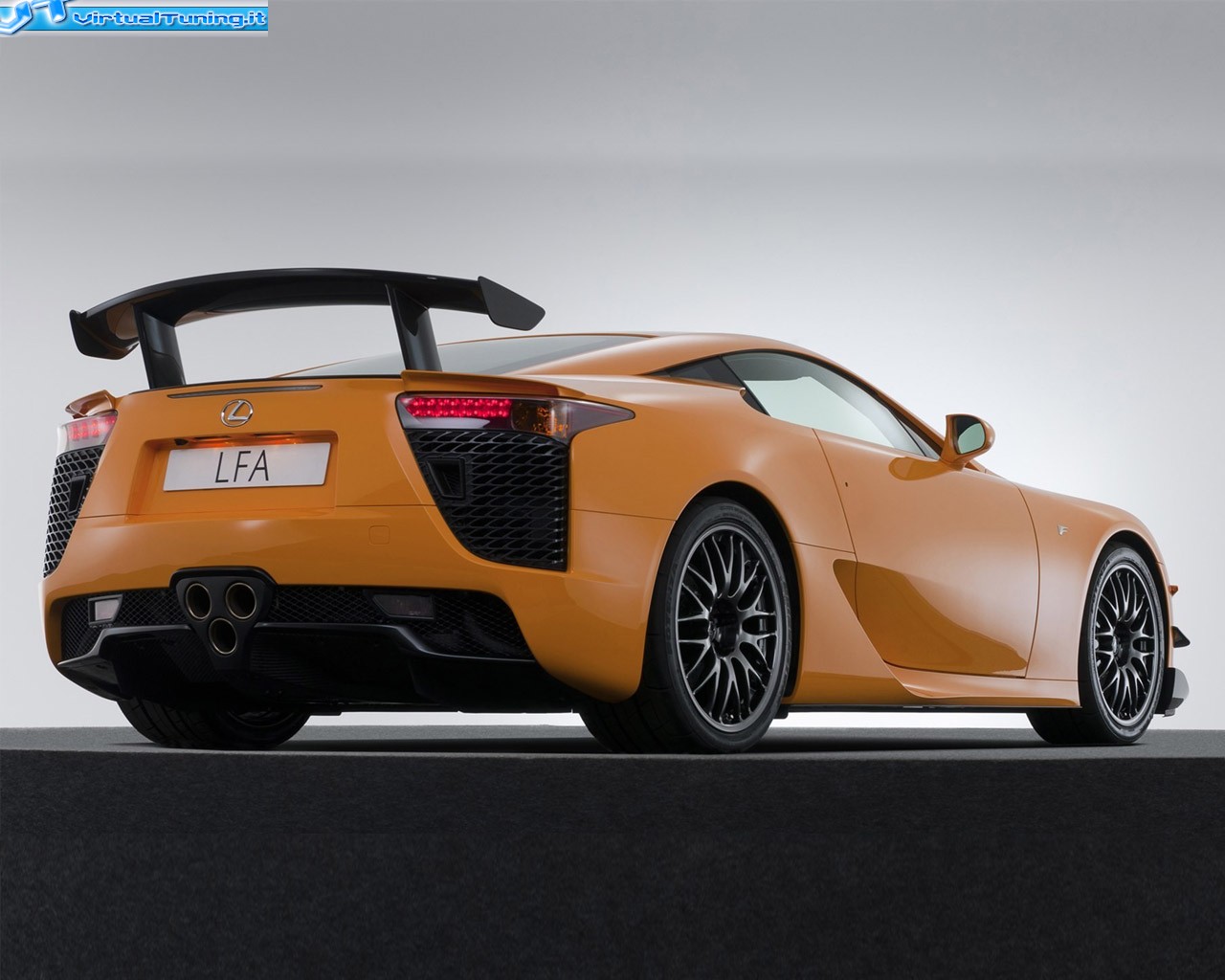 LEXUS LFA
