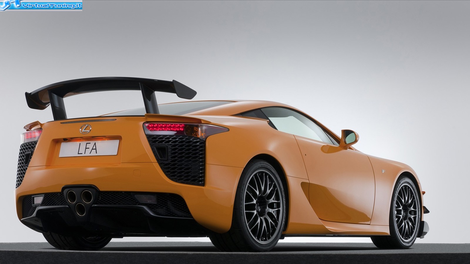 LEXUS LFA