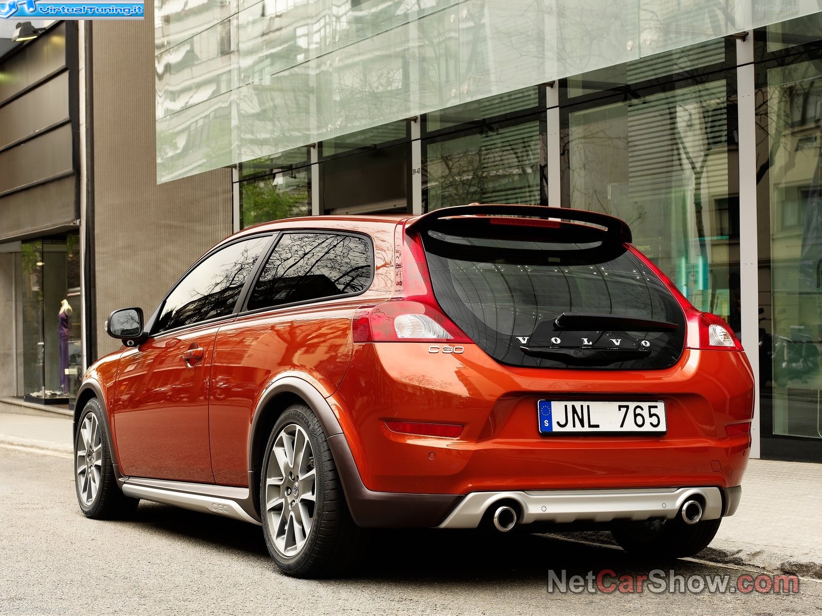 VOLVO C30