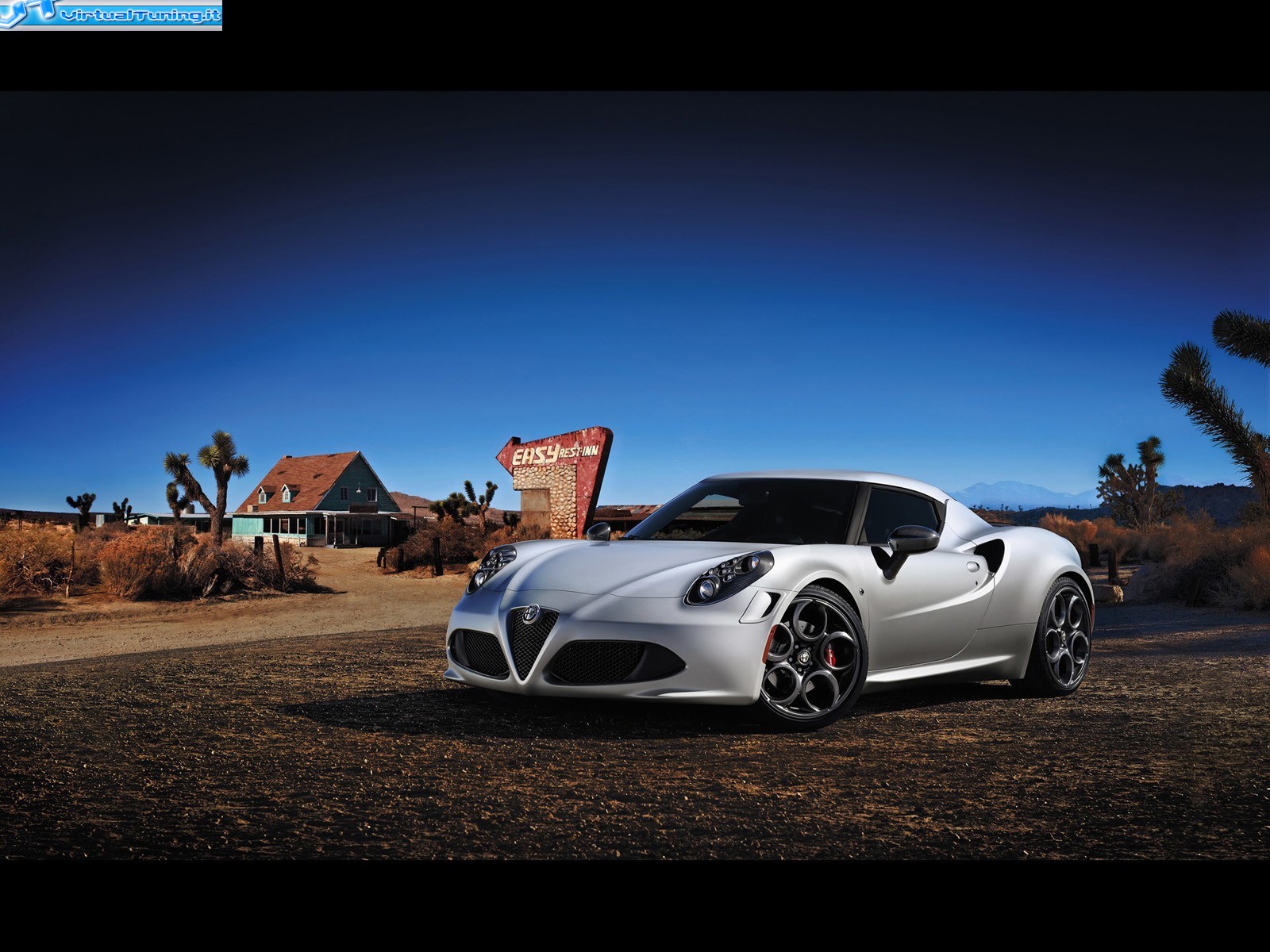 ALFA ROMEO 4c