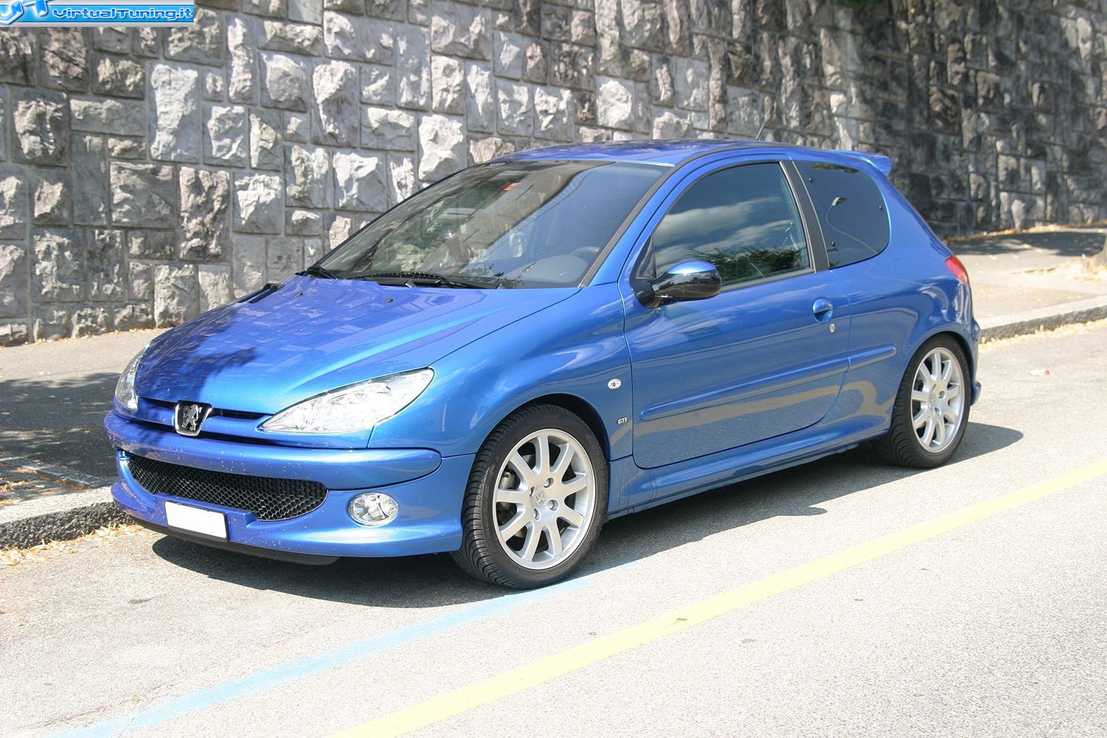 PEUGEOT 206