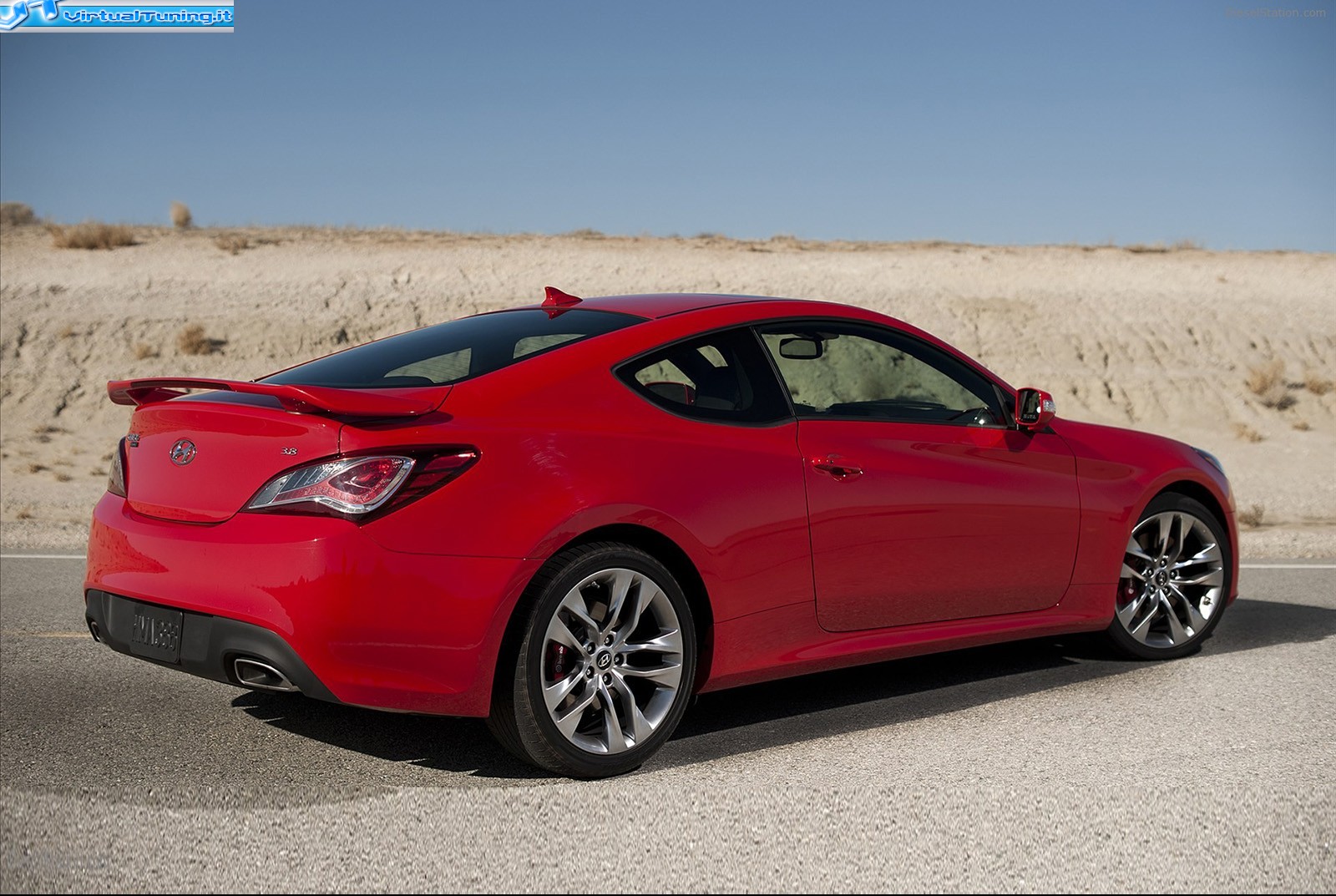 HYUNDAI Genesis coupe