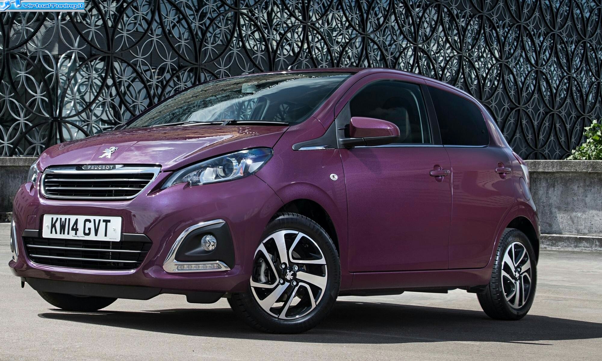 PEUGEOT 108