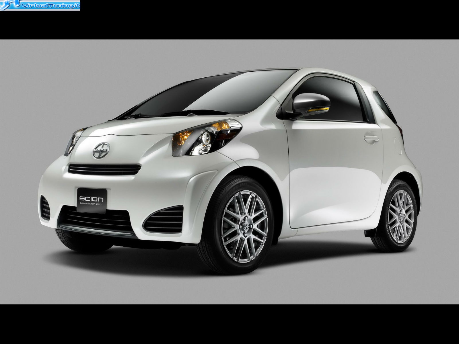 SCION IQ