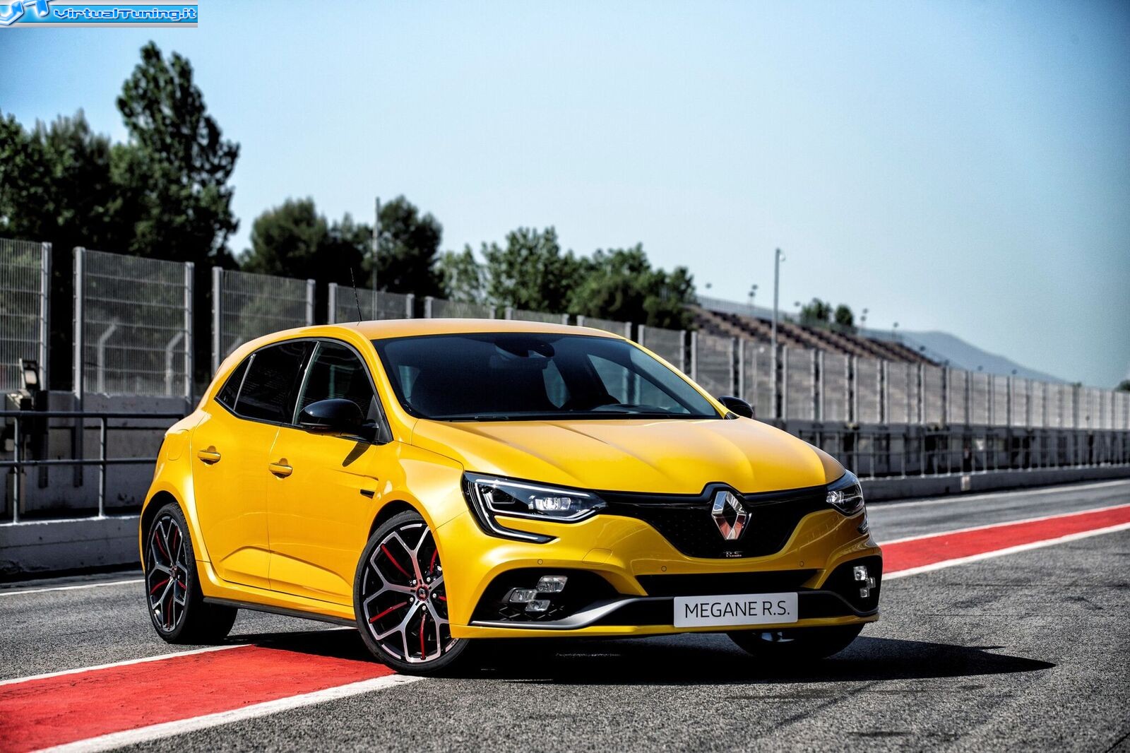 RENAULT MEGANE R.S.